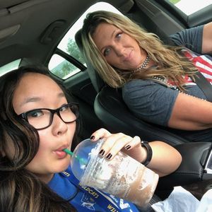 Meet your Posher, Candy